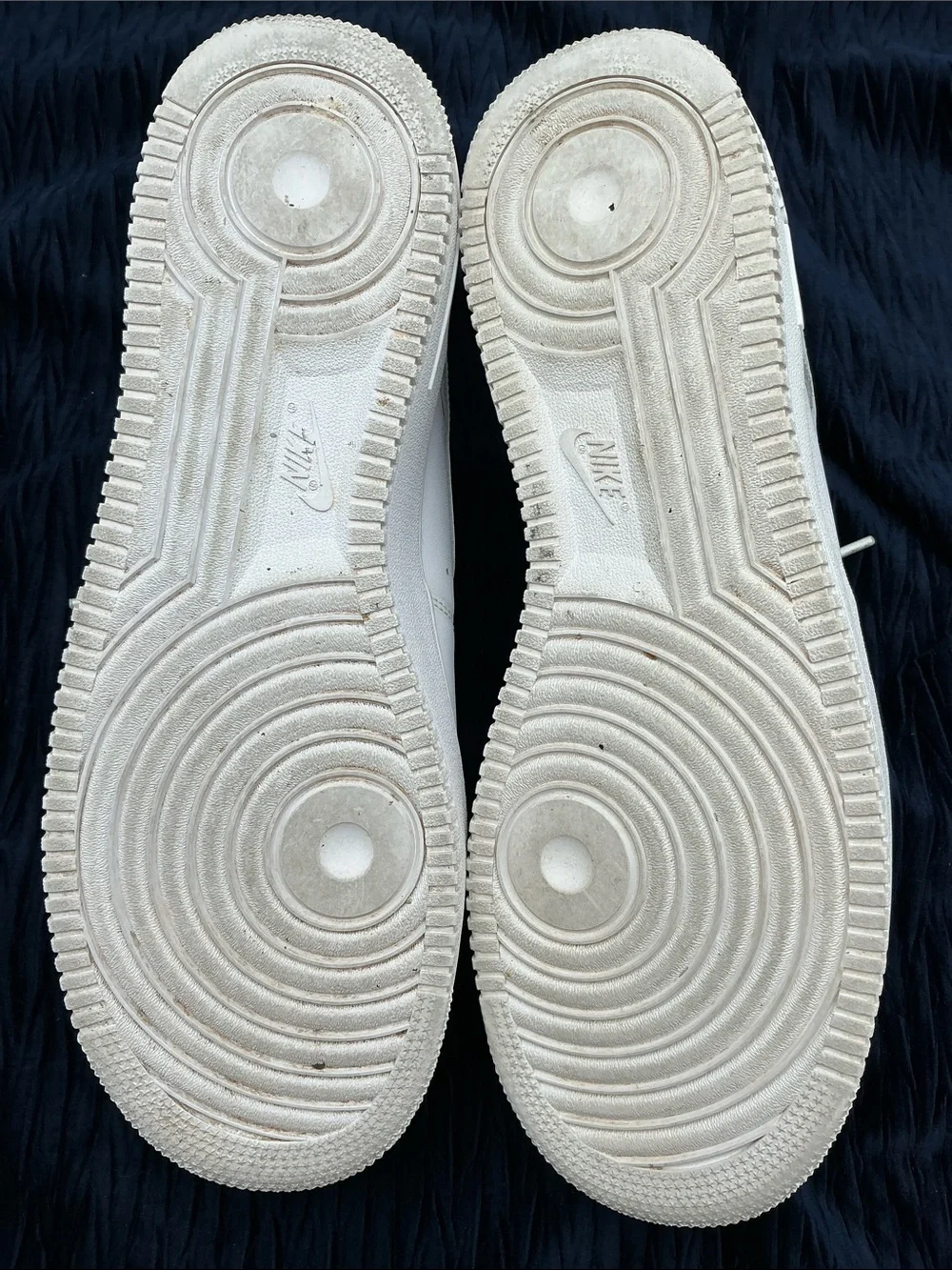 Nike AF1 Men’s White Low-Top Leather Sneakers